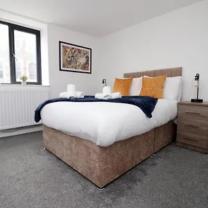  Apartment Luxury Loft Apartment! Great Location