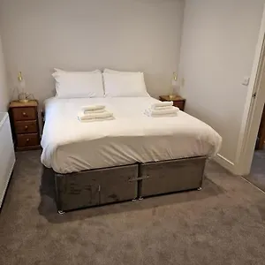 https://town-center-duplex-6.yorkshirehotels.net